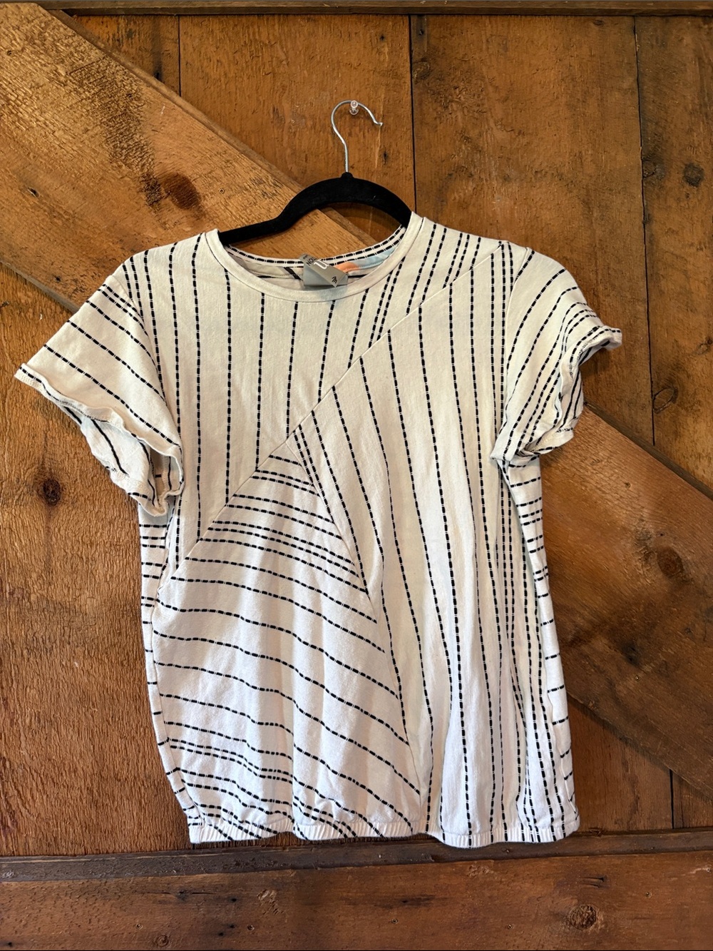 dolan White Tee with Black Dotted Stripe Pattern
